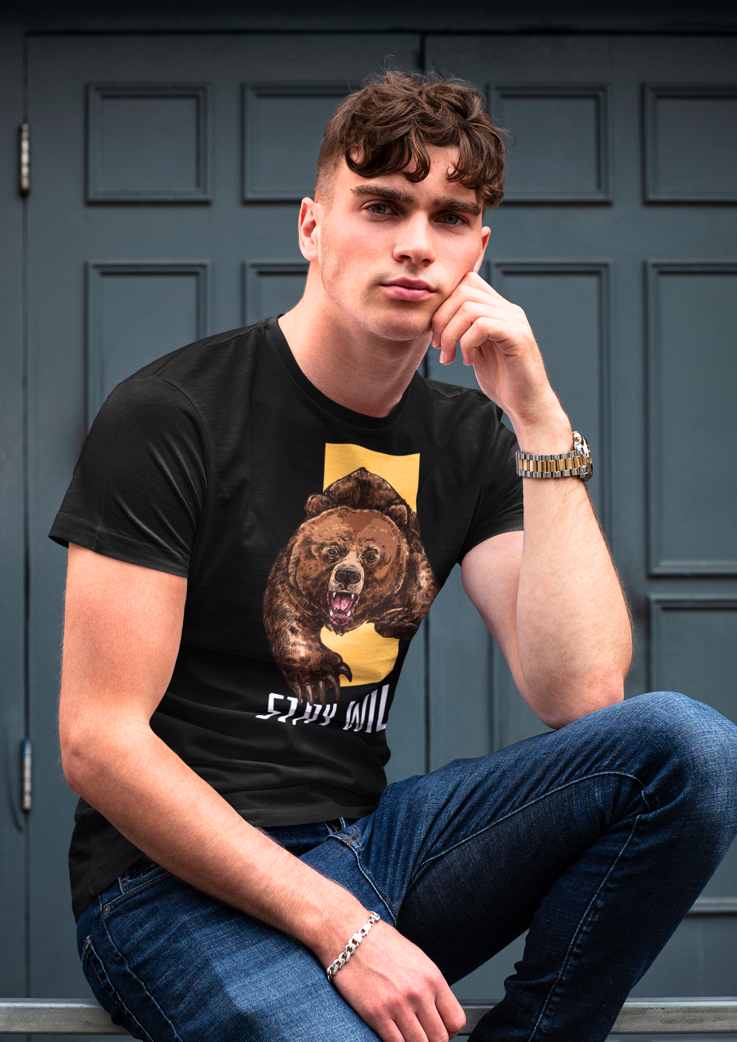 Stay Wild: Fierce Bear Graphic on Black Cotton T-Shirt: Choosypanda